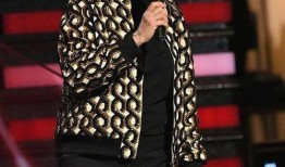 艾伦秀最新爆料,最新爆料震惊娱乐圈！